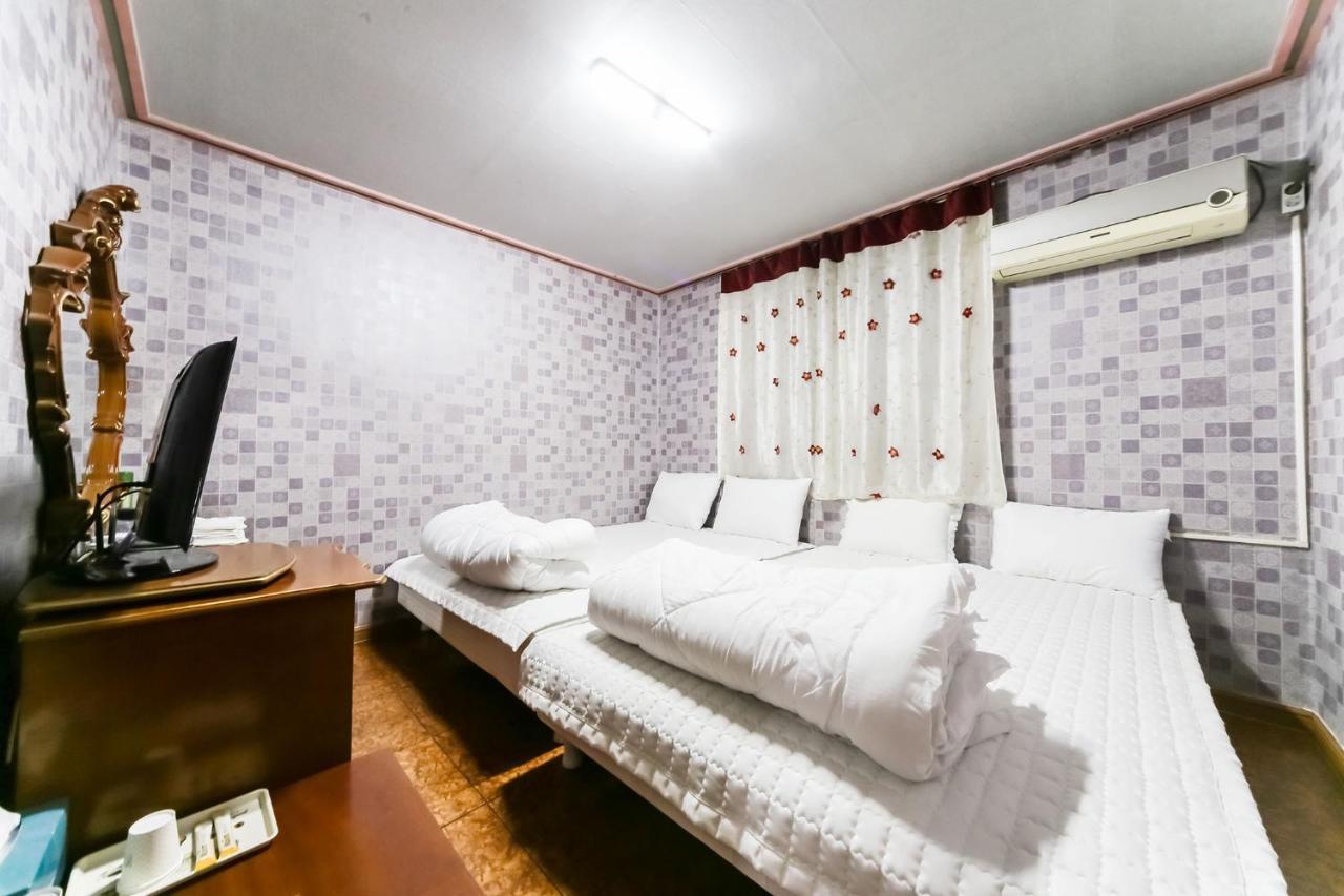 Mirim Motel Гиеонгджу Екстериор снимка